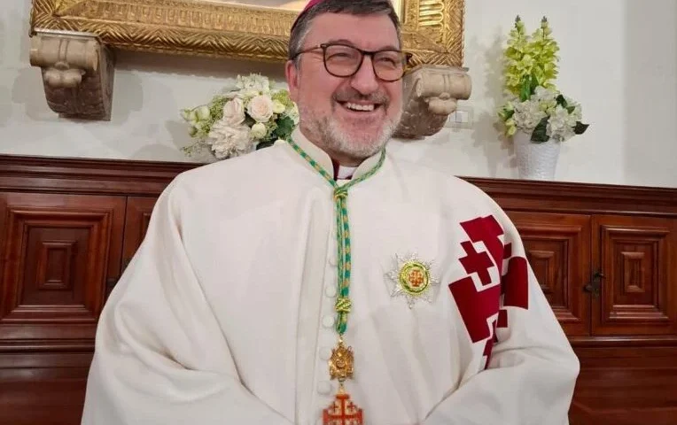 Vallo della Lucania, il vescovo Calvosa Grande Ufficiale dell’Ordine Equestre del Santo Sepolcro