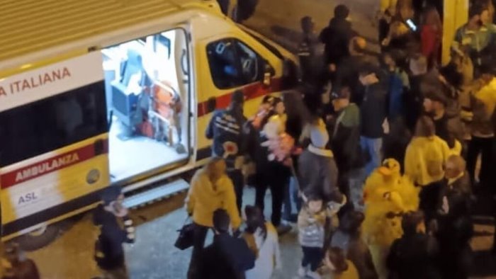 Rissa al Carnevale di Agropoli, tre feriti: aperto fascicolo della Procura