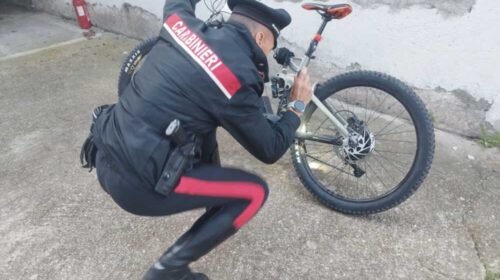 Furto di una bicicletta elettrica a Positano, in 4 nei guai