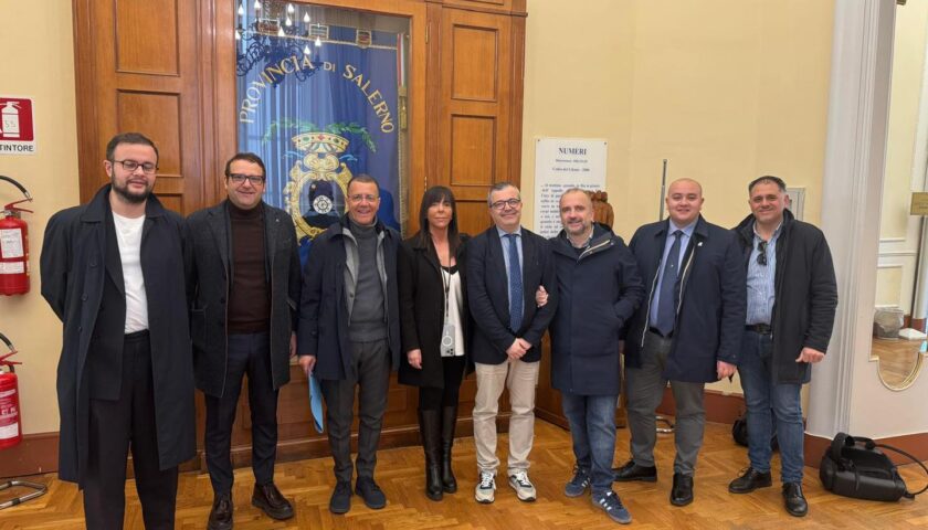 Depositata la candidatura di Giuseppe Rinaldi a presidente della Provincia di Salerno