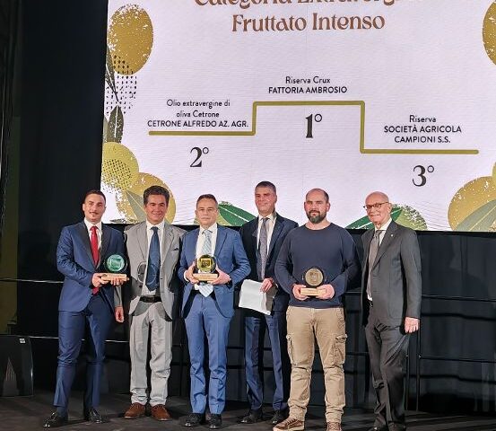 Fattoria Ambrosio 1938: l’azienda del Cilento riceve due premi per la qualità del suo olio