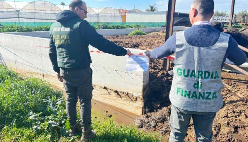 Piana del Sele, smaltimento illecito reflui zootecnici: sequestrate due aziende bufaline, imprenditori nei guai