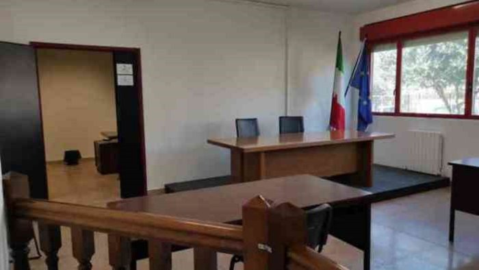 La denuncia del gruppo “Radici” di Bracigliano: disagi agli uffici del giudice di pace a Mercato San Severino
