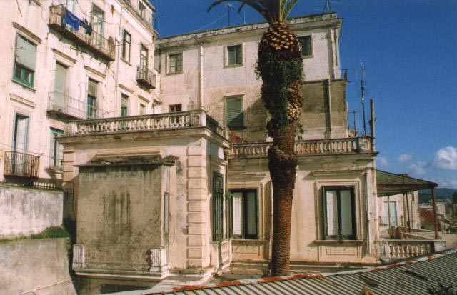 Salerno, palazzo Galdieri ospiterà gli anziani