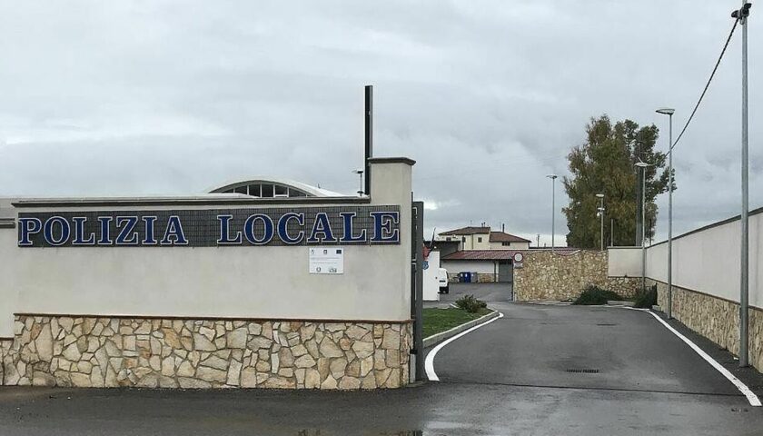 Capaccio Paestum, ingiurie social alla Polizia Locale: due denunce