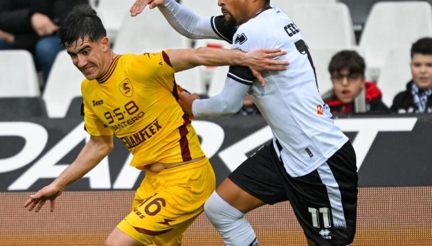 Cerri sbaglia un rigore e il Cesena spinge nel baratro la Salernitana
