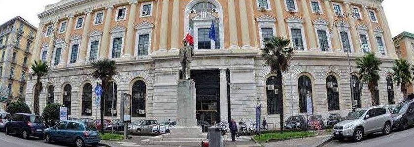 Salerno: lapide e aiuola davanti all’ex Tribunale nel ricordo di Nicola Giacumbi, il giudice ucciso 45 anni fa