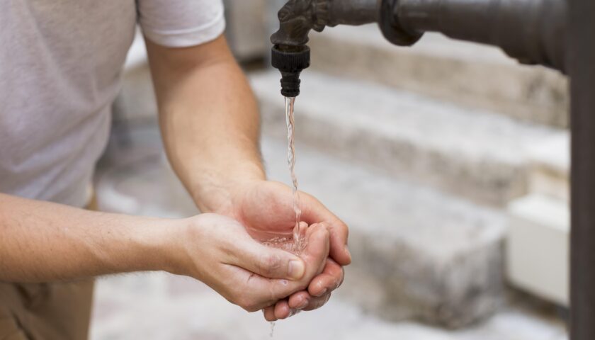 L’ACQUA RIMANE IL LIQUIDO PIÙ PREZIOSO DEL PIANETA