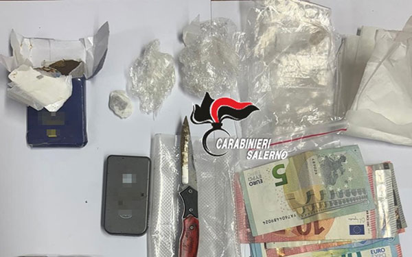 Spaccio, pusher arrestato a Pellezzano