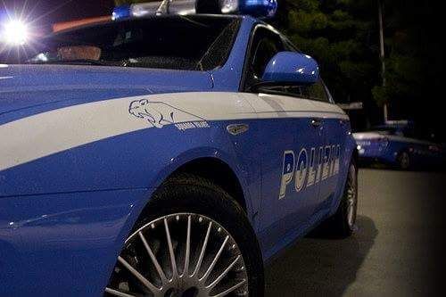 SALERNO, LA POLIZIA INDAGA SUI FURTI NEGLI ESERCIZI COMMERCIALI