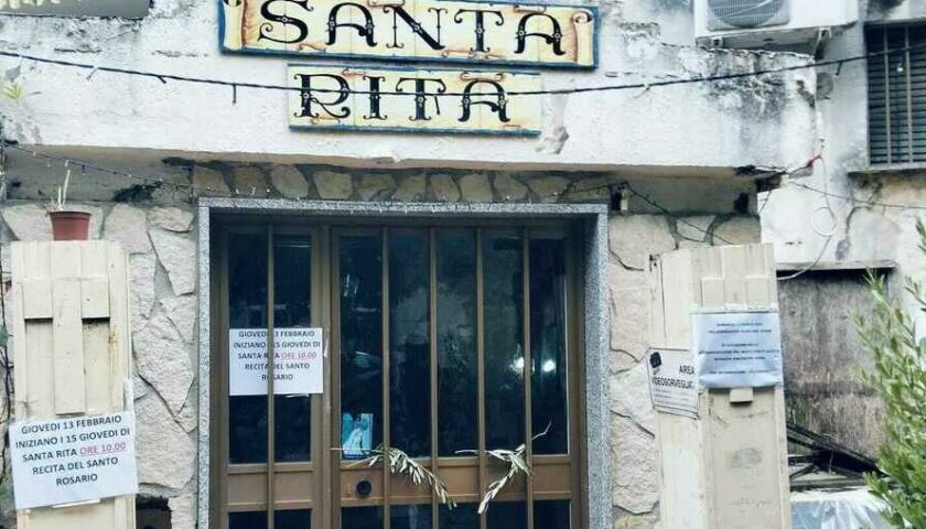 Battipaglia, furto nella cappella di Santa Rita: ingresso distrutto, rubate le offerte