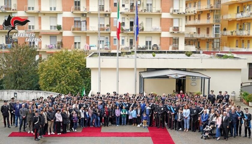 CARABINIERI SALERNO, IL GIURAMENTO DEI VICEBRIGADIERI NEO PROMOSSI E CONSEGNA DI RICOMPENSE