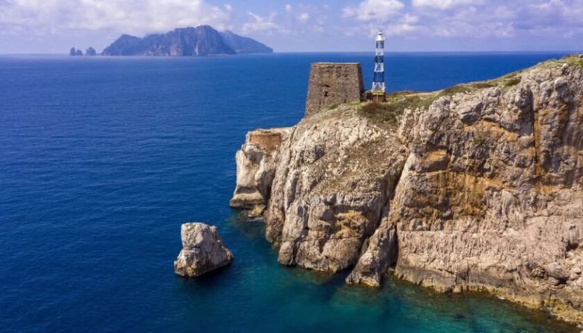 Da maggio si torna alla scoperta del mare di Punta Campanella: 10 tappe da Sorrento a Positano