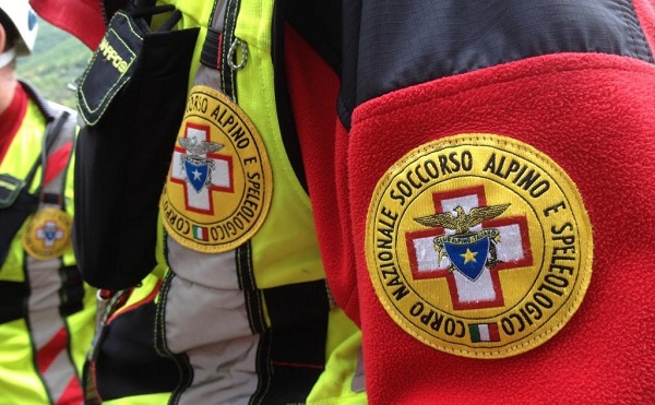 Costiera Amalfitana, turista californiano si smarrisce a Pogerola: soccorso dal Cnsas