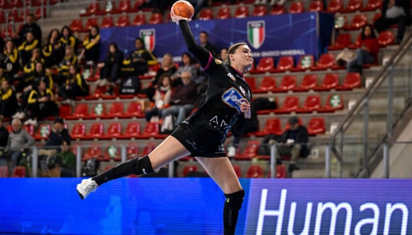 LA JOMI SALERNO CHIUDE IN BELLEZZA LA REGULAR SEASON: 37-23 CONTRO L’ARIOSTO FERRARA