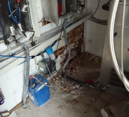 Cava de’ Tirreni, vandali e ladri alla Casa dell’Acqua di Santa Lucia