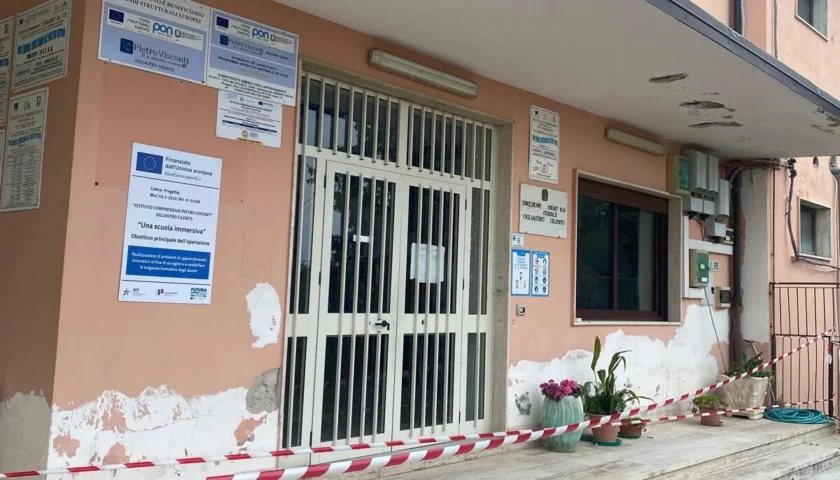 Ogliastro Cilento, crollano calcinacci alla primaria, Tommasetti: “Tutelare la sicurezza degli alunni”