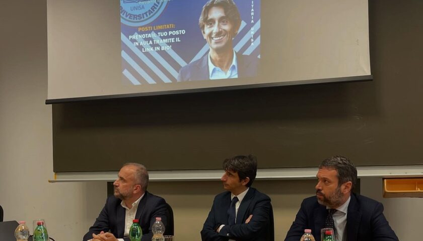 Contestazioni all’Università, il Link Fisciano: “Giornata buia per la democrazia all’ateneo salernitano”