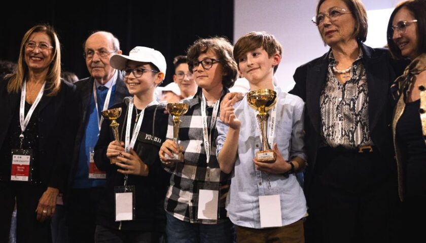 GIOCAMATH 2025, LE FINALI A SALERNO: STUDENTI DA TUTTA ITALIA IN SFIDA PER LE GARE DI MATEMATICA E GIOCHI DI LOGICA