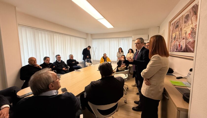 Provinciali, Rinaldi ospite di amministratori e dirigenti di Noi Moderati presso la sede di Salerno: “C’è entusiasmo”
