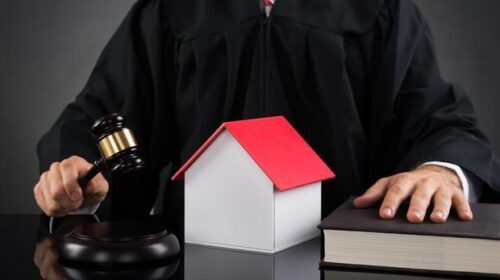 MA È CONCEPIBILE IL SEQUESTRO GIUDIZIARIO DI UN CENTRALISSIMO ALBERGO PER OLTRE DIECI ANNI?
