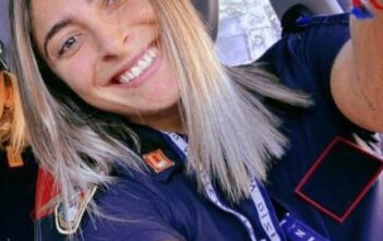 Vigilessa investita a Pagani, solidarietà dal Comune di Olevano per Annamaria Salicone