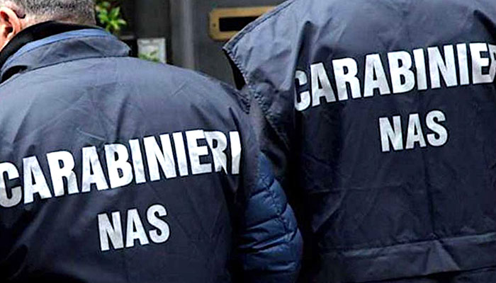 Titoli falsi dietro compenso per Operatore Socio Sanitario, perquisizioni e 107 indagati