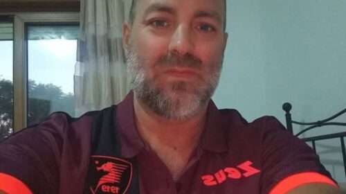 Lacrime e dolore per l’addio al tifoso della Salernitana Francesco Cosentino