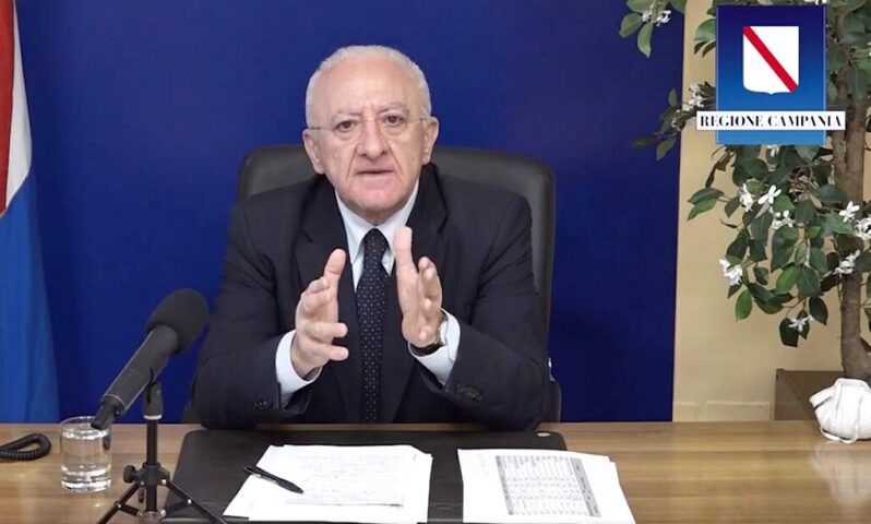 Salerno, De Luca: “Entro 10 giorni il via ai lavori all’Arechi e al Campo Volpe