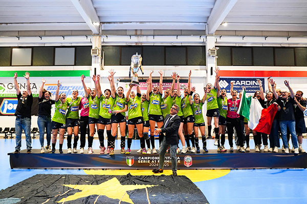Salerno, passerella delle campionesse della Jomi domani a Palazzo di Città