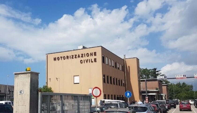 Salerno, progetto della Motorizzazione Civile: “Guida per la tua Vita”
