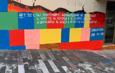 Salerno, la Cooperativa Galahad presenta…i nuovi murales e annuncia il lancio delle “bombe di fiori” nelle aiuole incolte di Matierno
