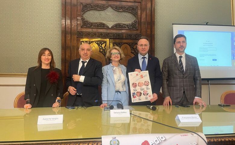 PELLEZZANO, PRESENTATA IN PROVINCIA LA 5ª EDIZIONE DI “DLIVEMEDIA – RACCONTI D’ESTATE”