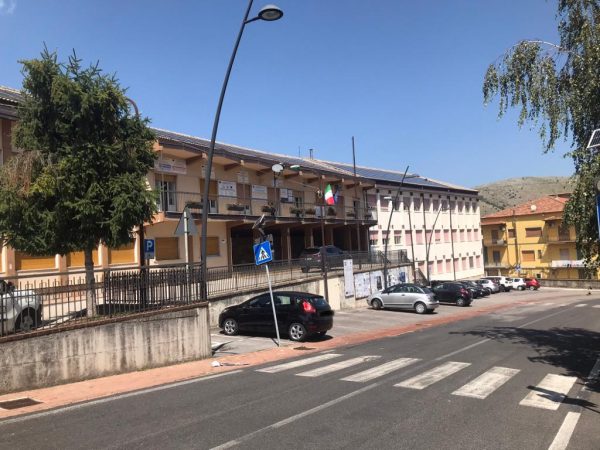 A SASSANO L’ISTITUTO COMPRENSIVO “FALCONE” PRESENTA IL PROGETTO SCUOLA VIVA “RICOMINCIAMO DA QUI”