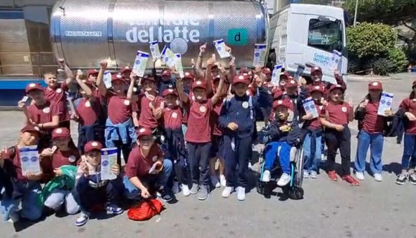 Salerno Pulita con Comieco per campagna su corretto conferimento contenitori bevande