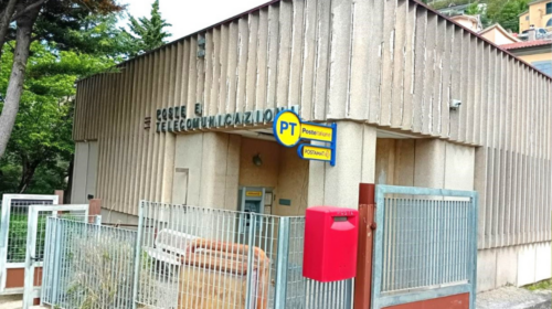 Poste, riaperto al pubblico dopo i lavori l’ufficio di Santomenna