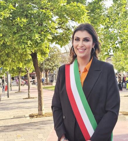  Baronissi, la sindaca Petta denuncia: “Io vittima di continui attacchi sessisti da parte del Consigliere Picarone”