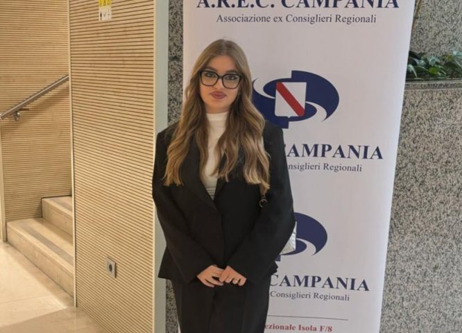 Cava de’ Tirreni, doppio premio per la studentessa Emanuela Pia Calabrese