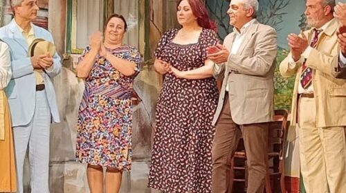 Teatro Arbostella: ultimo week-end di stagione, si chiude con il botto con ”Dio c’è… ma non si vede”