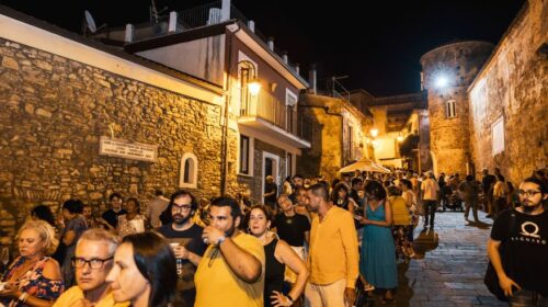 Vatolla celebra il suo Genius Loci con la decima edizione della Festa della Cipolla 