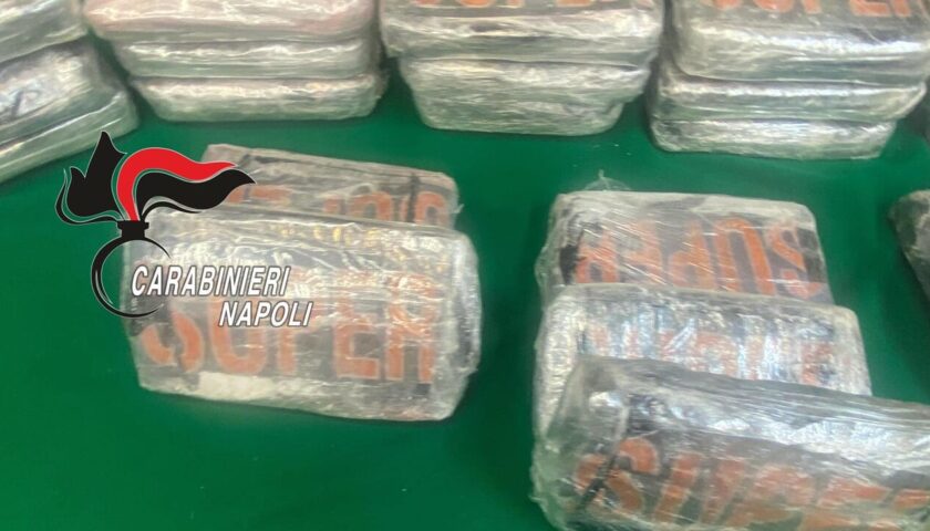 Cocaina per 5 milioni di euro sui binari lungo la stazione ferroviaria di Angri