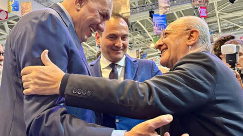 Fiera del libro di Torino, De Luca a Crosetto: “Governate 20 anni”