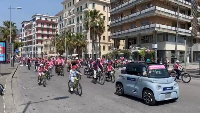 Salerno, torna domenica “Pedalando per la Città”: definito il piano traffico