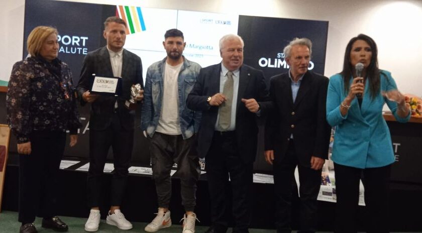 Quarta edizione degli “Eroi del Calcio” a Capaccio Paestum: premiati grandi protagonisti tra campo, scrivania e giornalismo