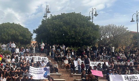 A difesa del punto nascita, Sapri e il Golfo di Policastro alzano la voce