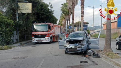 Salerno, incidente in via Wagner: un ferito trasferito in ospedale in codice rosso