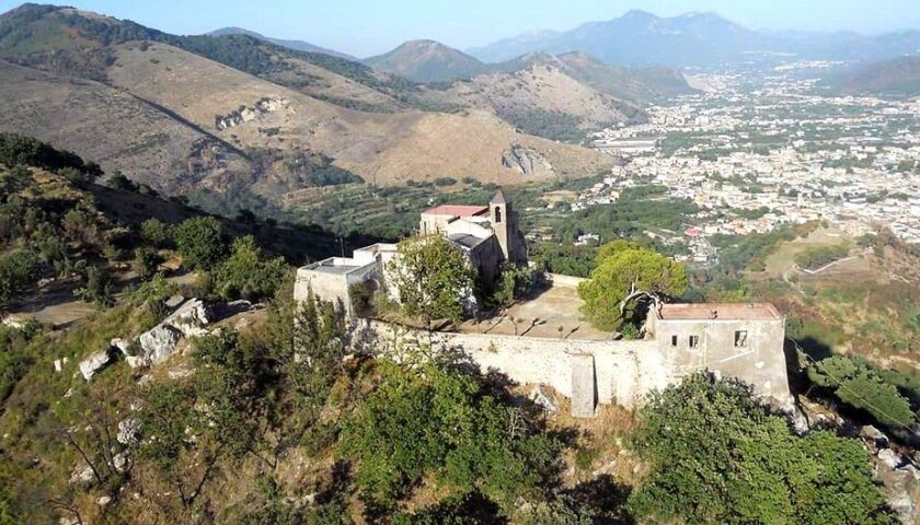 Il Pd di Castel San Giorgio rilancia l’allarme: “Strada per il Santuario pericolosa, servono interventi urgenti”