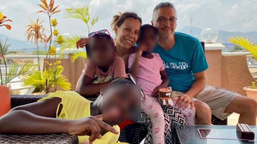 Salerno, Stefania e l’avventura da madre adottiva: “Poste, un punto di riferimento pet tutta la vita”