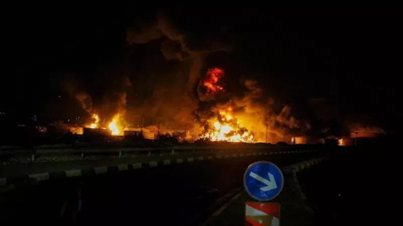 Gli Stati Uniti lanciano l’attacco all’Iran, bombardati siti nucleari