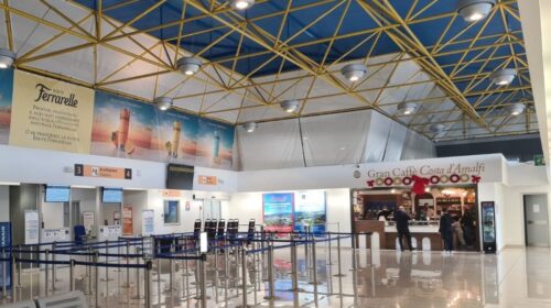 Aeroporto Salerno, dopo il boom di voli dilagano anche gli abusivi Ncc